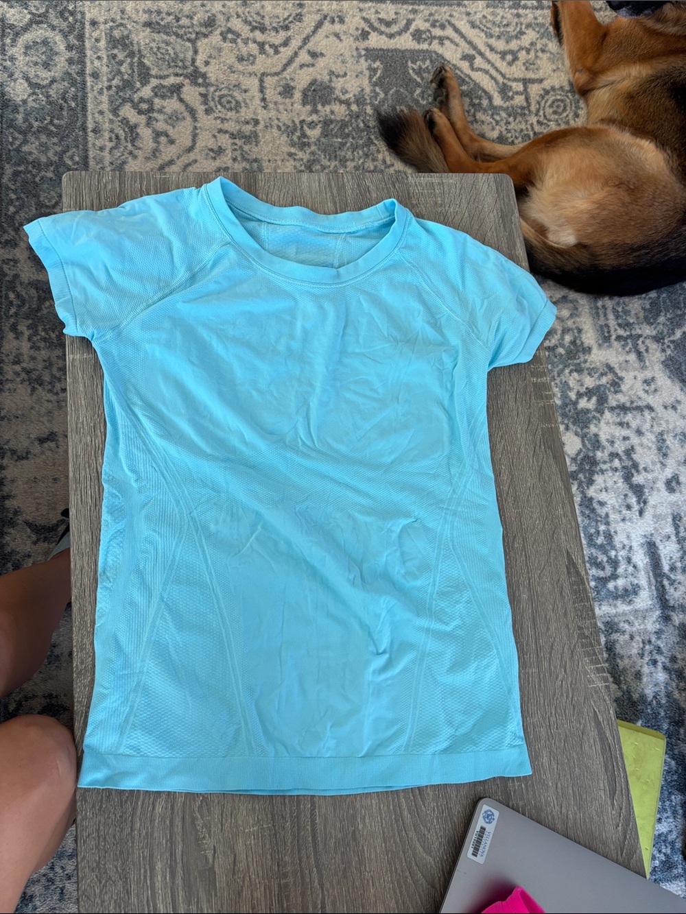Athleta top